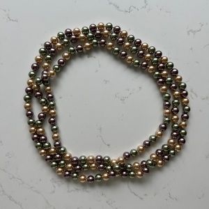 Multi-colored real pearl necklace